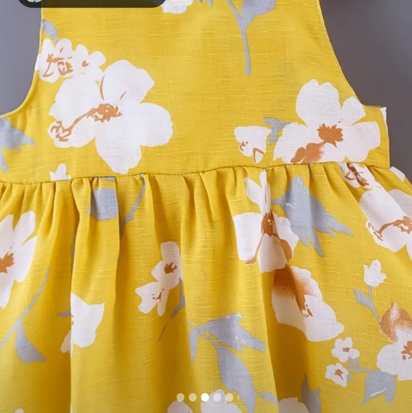 NEW Yellow and White Dress with matching Bonnet - Picture 3 of 9